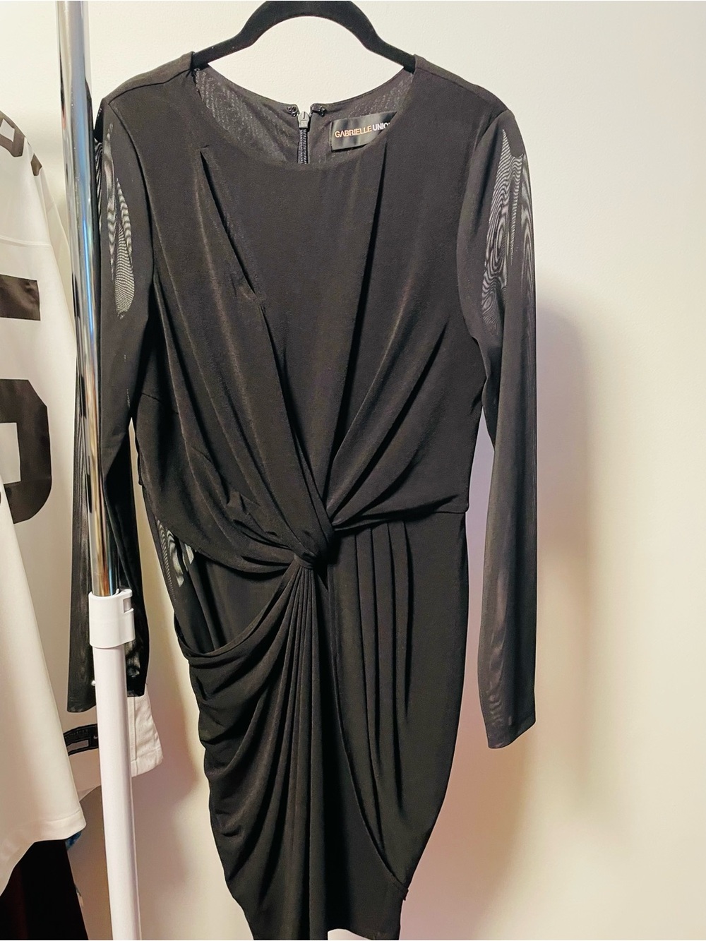 Gabrielle Union Black Long-Sleeve Knot Front Dress